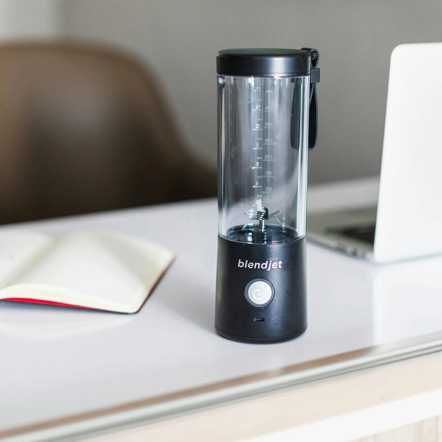 BlendJet 2 Standmixer Tragbar, Schwarz 4 BlendJet 2 Standmixer Tragbar, Schwarz – Bild 2