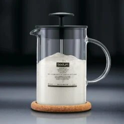 Bodum LATTEO Milchschäumer Mit Griff, Schwarz -Ausgewählte Küchengeschäfte bodum latteo milchschaumer mit griff schwarz 3