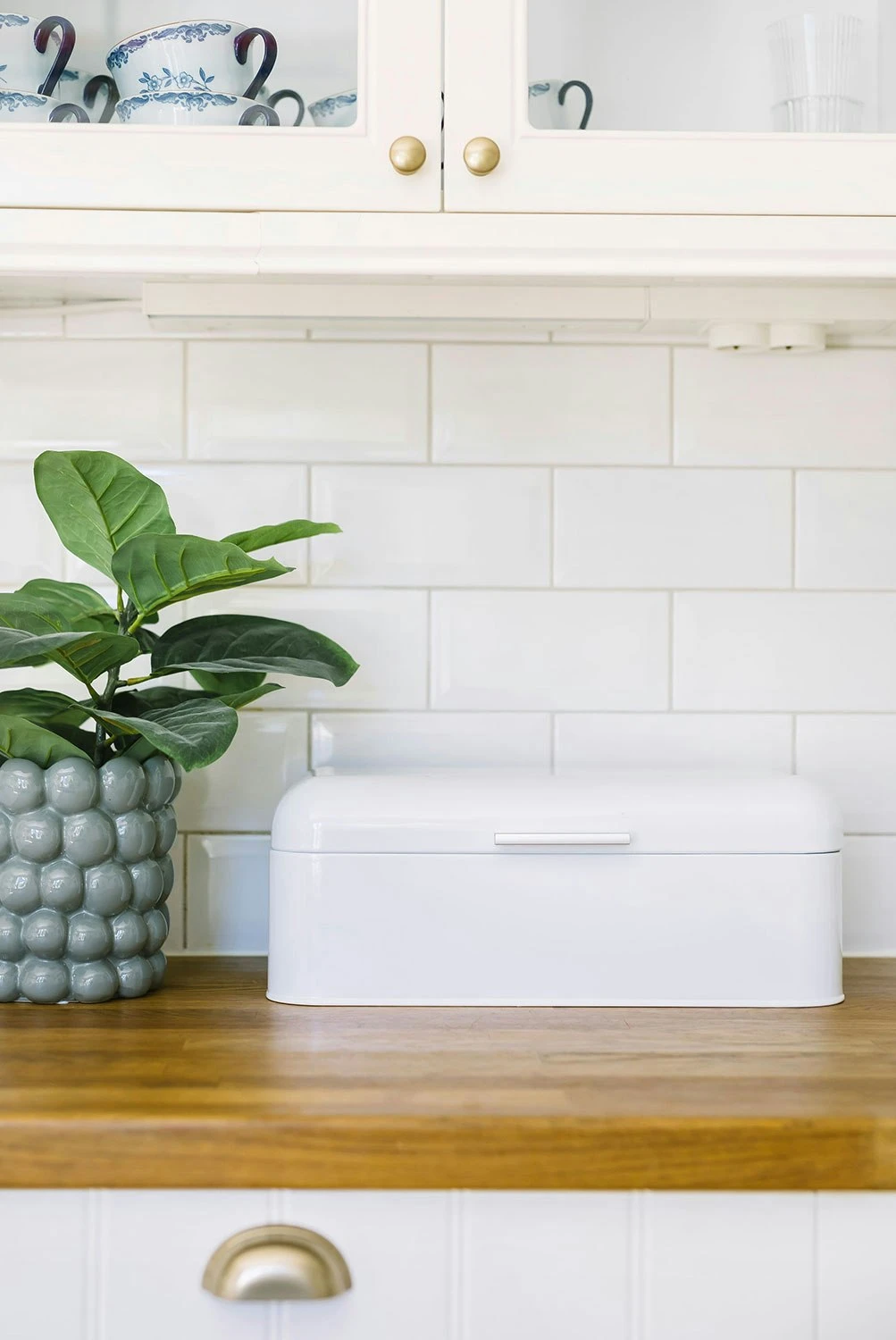 Dorre Bella Brotkasten, Weiß/ 42 X 22,5 Cm 4 Dorre Bella Brotkasten, Weiß/ 42 X 22,5 Cm – Bild 2