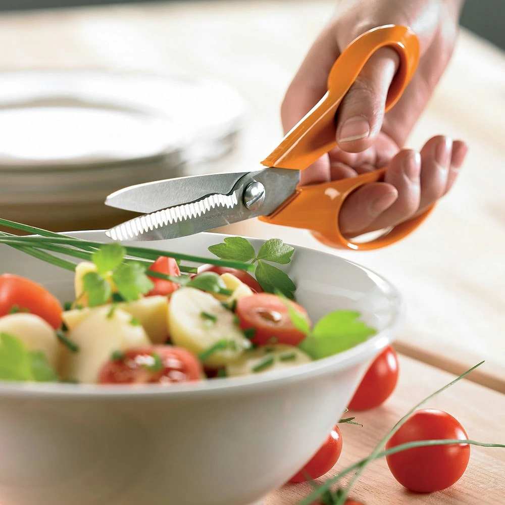 Fiskars Classic Küchenschere, Orange 4 Fiskars Classic Küchenschere, Orange – Bild 2
