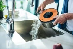 Fiskars Functional Form Topf 5L 12 Fiskars Functional Form Topf 5L -Ausgewählte Küchengeschäfte fiskars functional form casserole 2