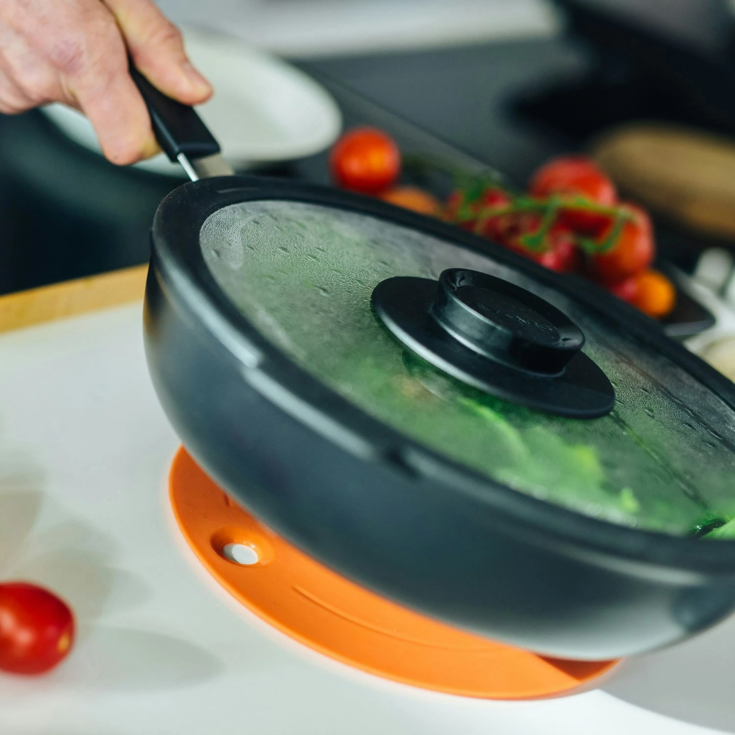 Fiskars Functional Form Traktörpfanne Ø26cm 8 Fiskars Functional Form Traktörpfanne Ø26cm – Bild 6