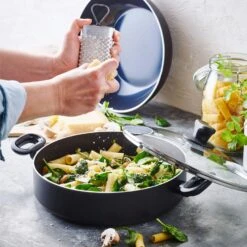 Greenpan Torino Sauteuse Mit Zwei Henkeln 28 Cm 7 Greenpan Torino Sauteuse Mit Zwei Henkeln 28 Cm -Ausgewählte Küchengeschäfte greenpan torino sauteuse mit zwei henkeln 28 cm 2