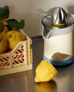 Hay Sowden Entsafter, Gelb -Ausgewählte Küchengeschäfte hay sowden juicer eu yellow 2