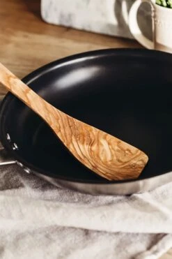 Heirol Pfannenheber 30 Cm -Ausgewählte Küchengeschäfte heirol spatula olive wood 30 cm 3