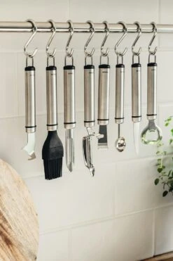 Heirol Steely Schäler 19 Cm -Ausgewählte Küchengeschäfte heirol steely peeler 19 cm 1