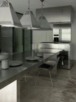 Gallery Objects 03 Dose 19 Cm, Black Basalt -Ausgewählte Küchengeschäfte louise roe gallery objects jar 03 black basalt 6