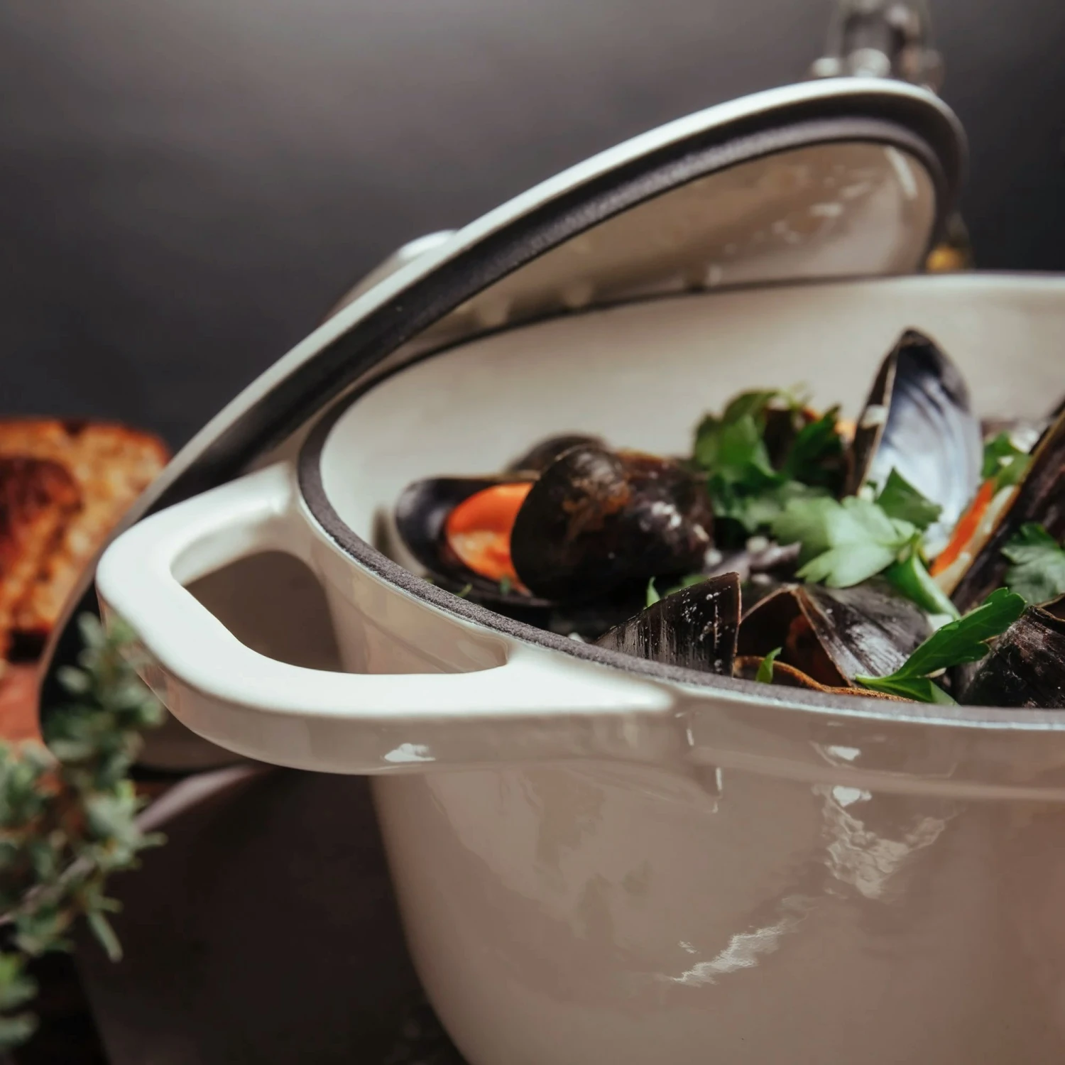 Gusseisentopf, Creme 8 Gusseisentopf, Creme – Bild 6