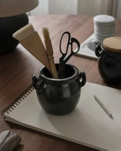 Rörstrand Höganäs Topf 1 L, Grau 8 Rörstrand Höganäs Topf 1 L, Grau -Ausgewählte Küchengeschäfte rorstrand hoganas ceramics krus sand 1l 11