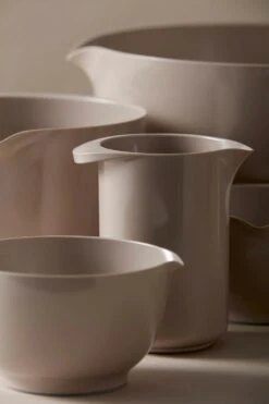 Rosti Margrethe Schüssel Humus, 0,5 L 9 Rosti Margrethe Schüssel Humus, 0,5 L -Ausgewählte Küchengeschäfte rosti margrethebowl 05l humus 2 1