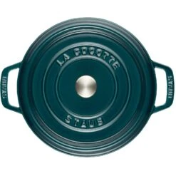 Staub Kokotte Rund 28 Cm 6,7 L, Benzinblau 8 Staub Kokotte Rund 28 Cm 6,7 L, Benzinblau -Ausgewählte Küchengeschäfte staub la mer rund gryta 24 cm petroleum bla 38 l 11