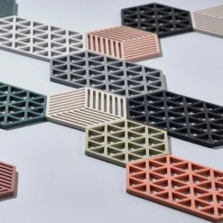 Zone Denmark Triangles Untersetzer L, Warmgrau 7 Zone Denmark Triangles Untersetzer L, Warmgrau -Ausgewählte Küchengeschäfte zone denmark triangles untersetzer l schwarz 1 1